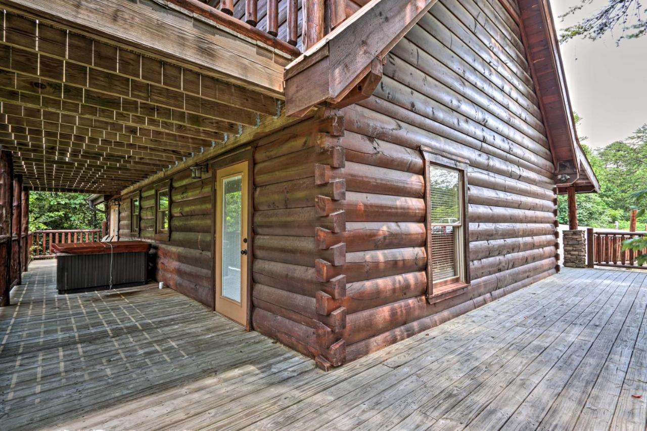 Pigeon Forge Getaway With Covered Patio And Hot Tub! Eksteriør billede