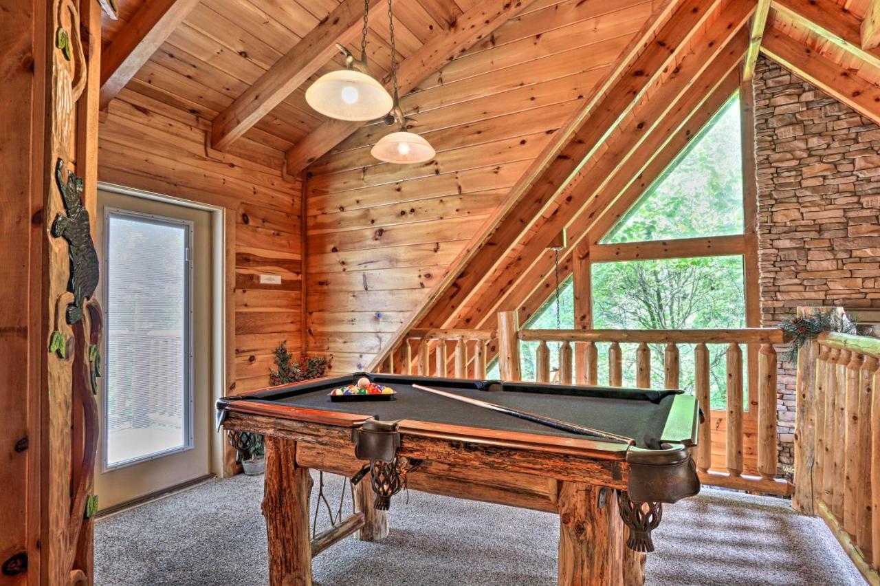 Pigeon Forge Getaway With Covered Patio And Hot Tub! Eksteriør billede